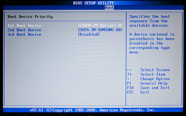 「CDROM:～」という項目を選び、Enterキーを一度押して決定します